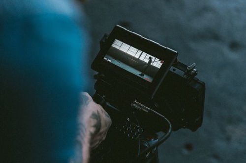 探索街头摄影 意义、技巧与自我提升